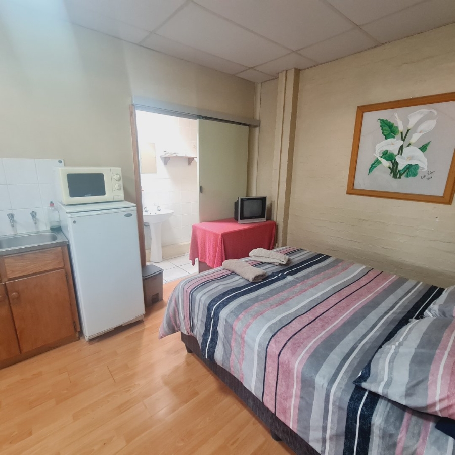9 Bedroom Property for Sale in Bayswater Free State